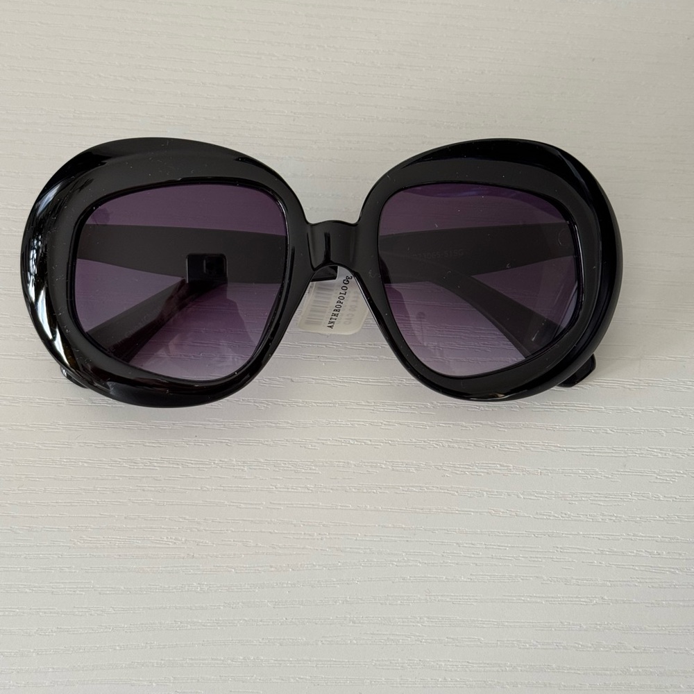 Anthropologie Black Oversized Sunglasses